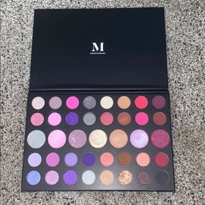 Brand New Morphe 39S palette